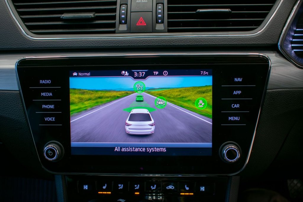 Used Skoda Superb 2022 for sale - 77360209: Photo 25