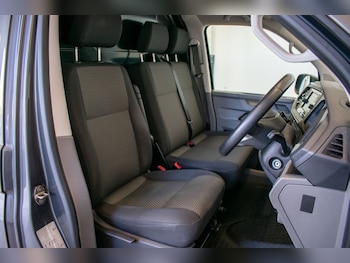 Used Volkswagen Transporter 2023 for sale - 77667372: Photo