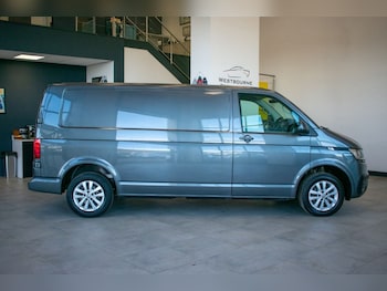 Used Volkswagen Transporter 2023 for sale - 77667372: Photo