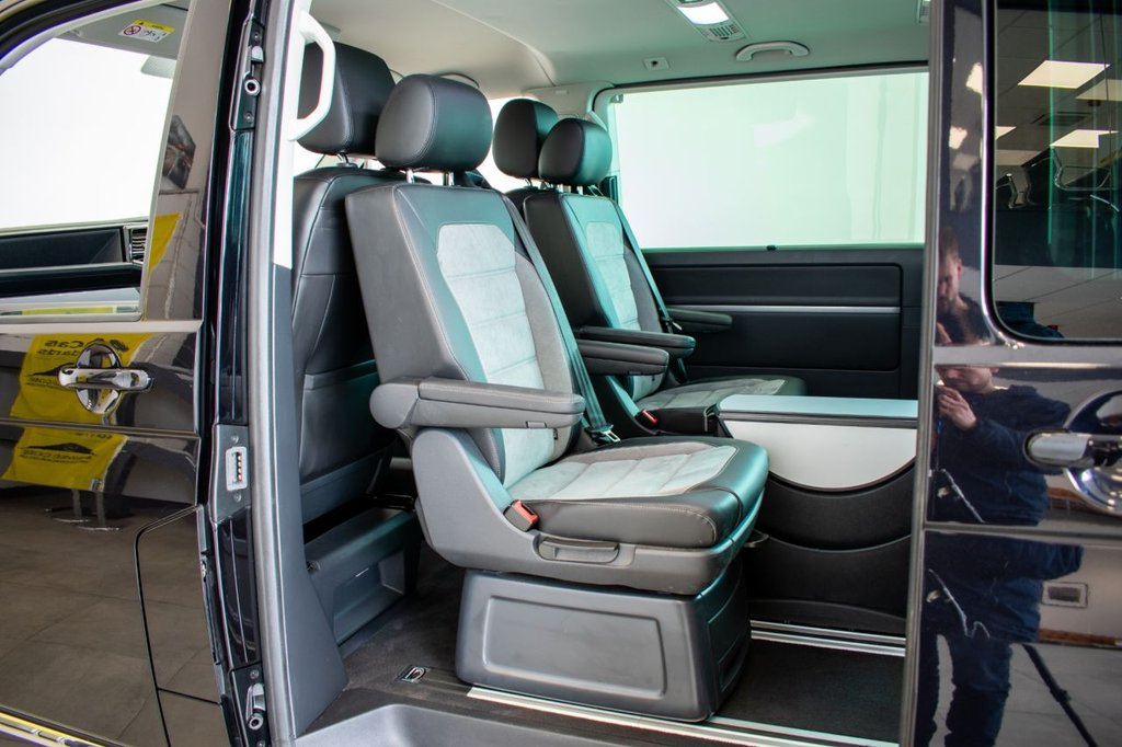 Used Volkswagen Caravelle 2020 for sale - 77849841: Photo 15