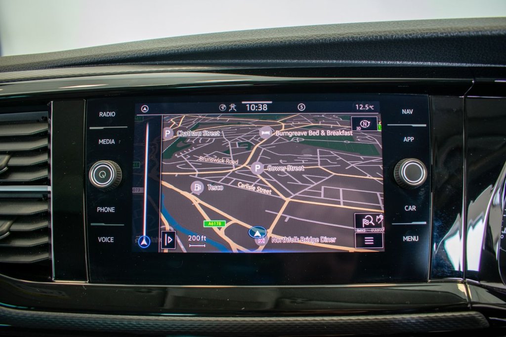 Used Volkswagen Caravelle 2020 for sale - 77849841: Photo 29