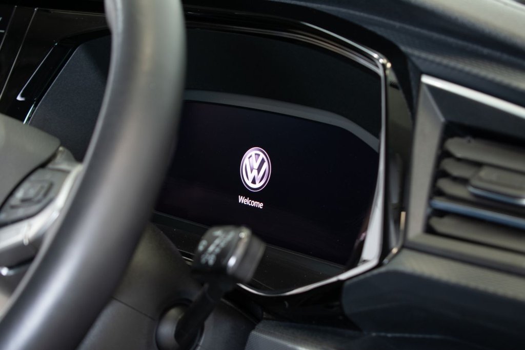 Used Volkswagen Caravelle 2020 for sale - 77849841: Photo 42