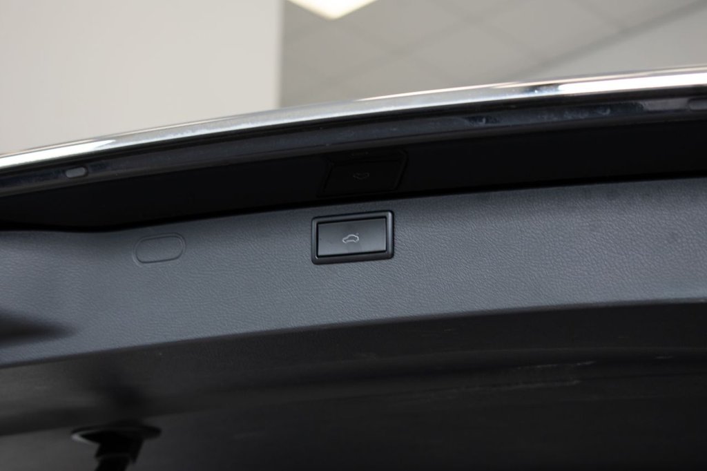 Used Volkswagen Caravelle 2020 for sale - 77849841: Photo 43