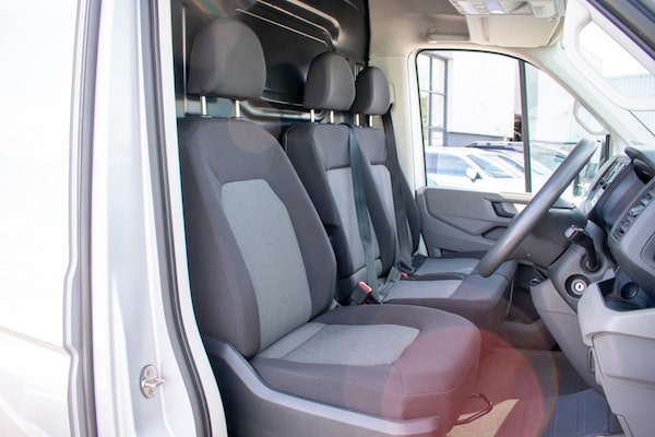 Used Volkswagen Crafter 2023 for sale - 75296151: Photo 2