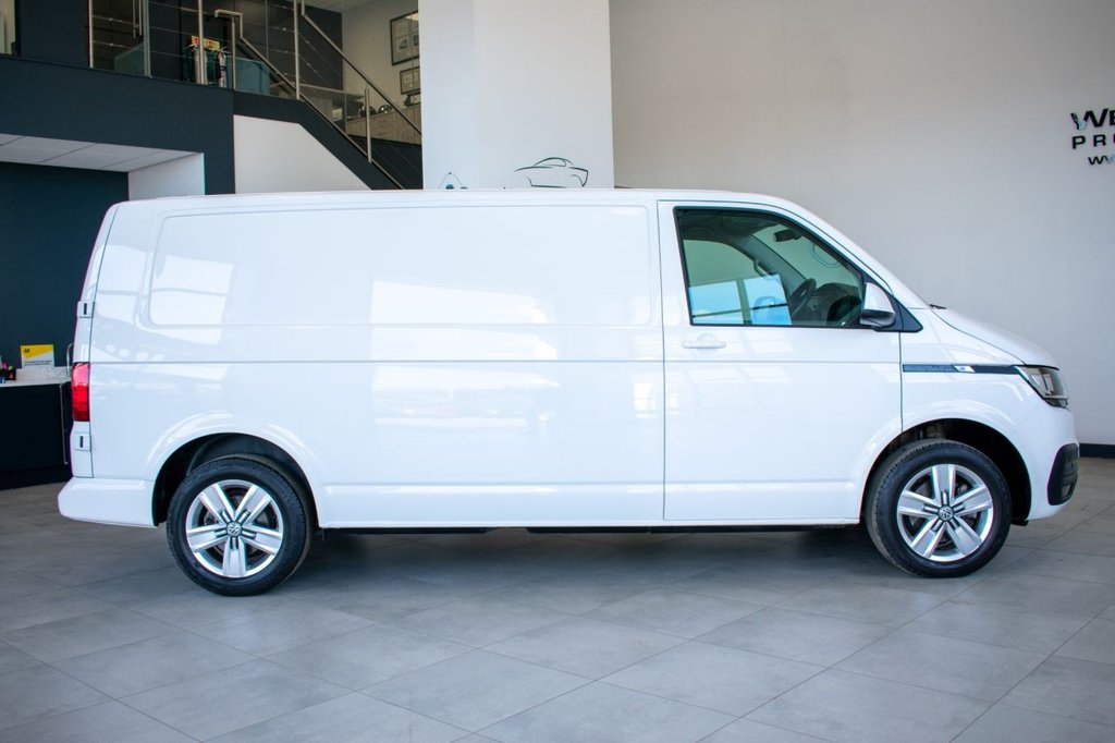 Used Volkswagen Transporter 2024 for sale - 78110670: Photo 3