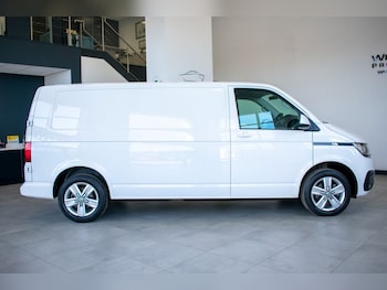 Used Volkswagen Transporter 2024 for sale - 78110670: Photo