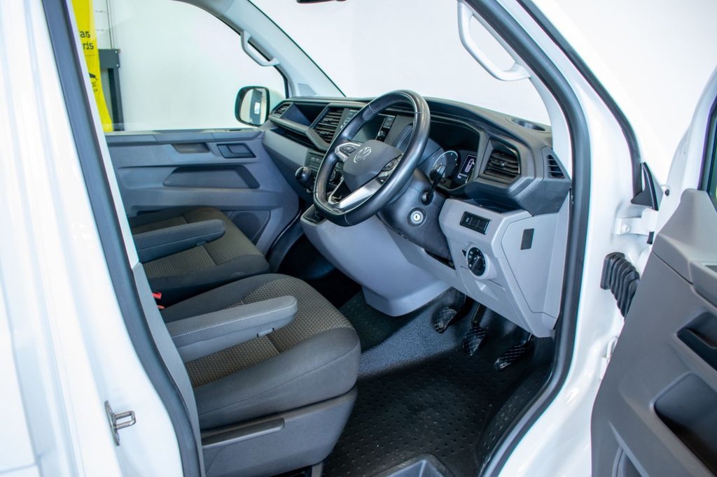 Used Volkswagen Transporter 2024 for sale - 78110670: Photo 6