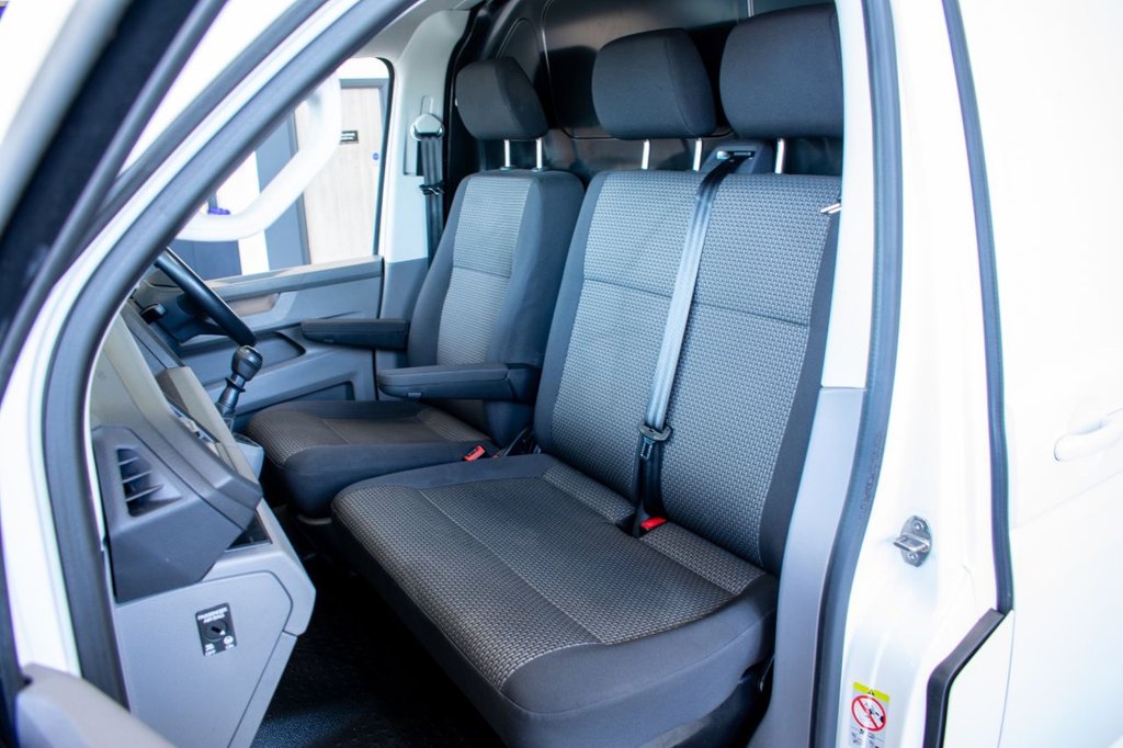 Used Volkswagen Transporter 2024 for sale - 78110670: Photo 9