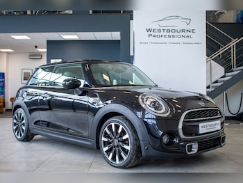 Used MINI Hatch 2019 for sale - 78240750: Photo