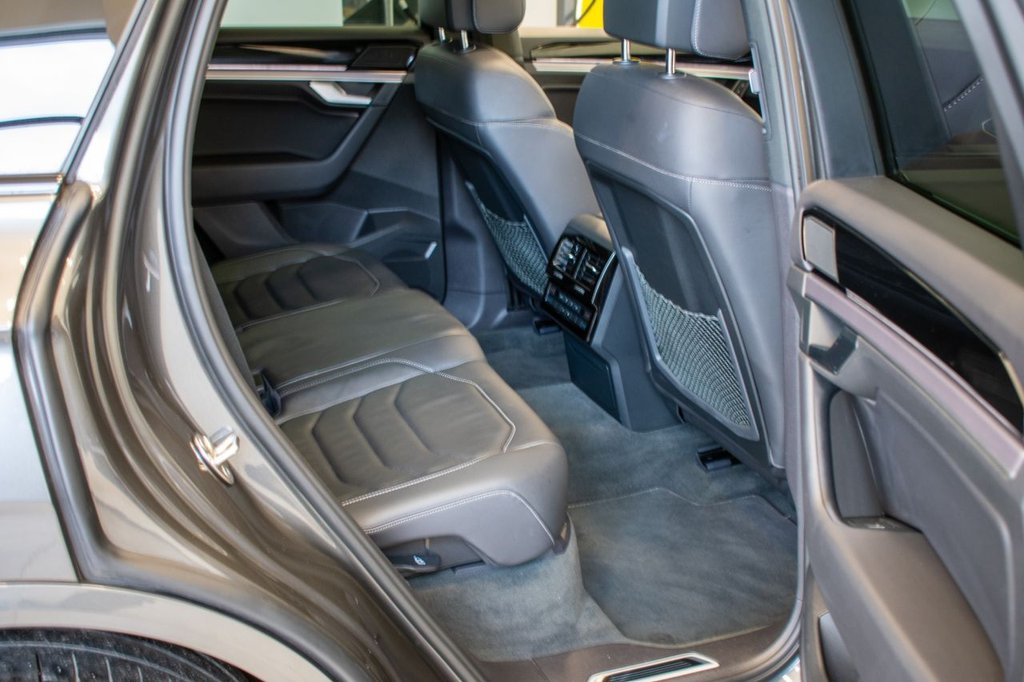Used Volkswagen Touareg 2022 for sale - 76740631: Photo 17