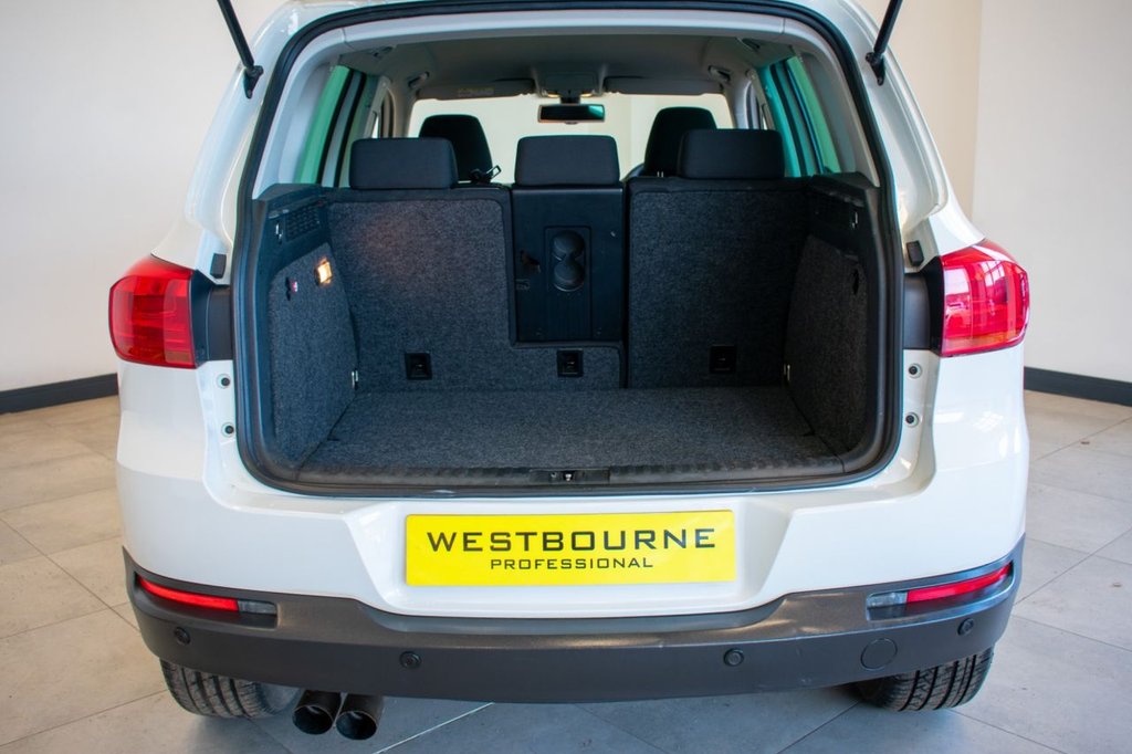 Used Volkswagen Tiguan 2015 for sale - 77692940: Photo 17