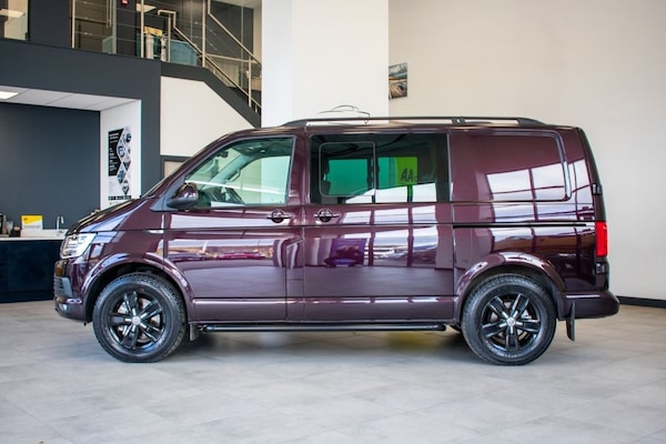 Used Volkswagen Transporter 2017 for sale - 76303574: Photo 10