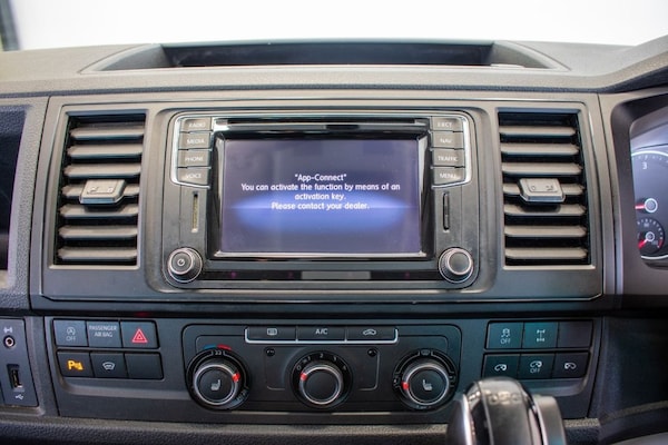 Used Volkswagen Transporter 2017 for sale - 76303574: Photo 23