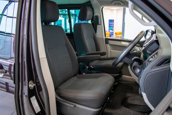 Used Volkswagen Transporter 2017 for sale - 76303574: Photo 2