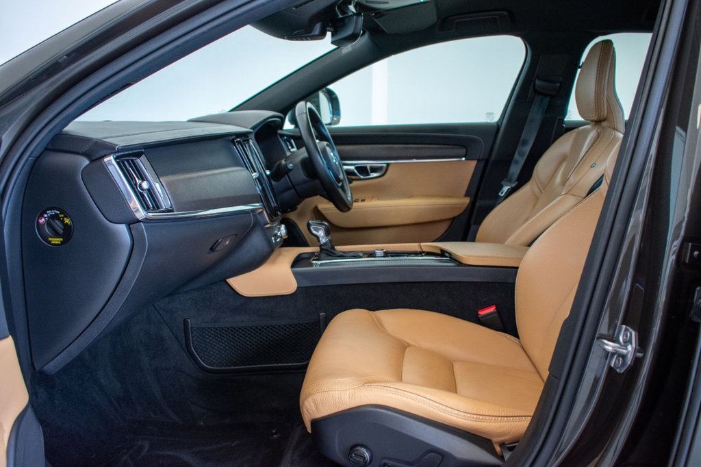 Used Volvo V90 Cross Country 2018 for sale - 78110371: Photo 13