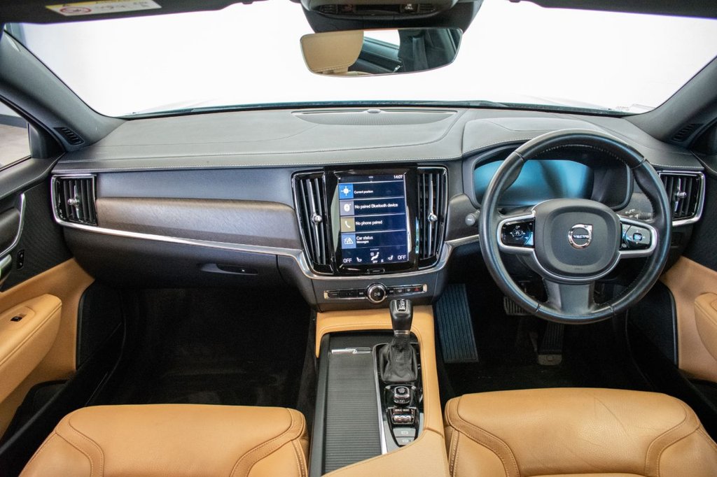 Used Volvo V90 Cross Country 2018 for sale - 78110371: Photo 14