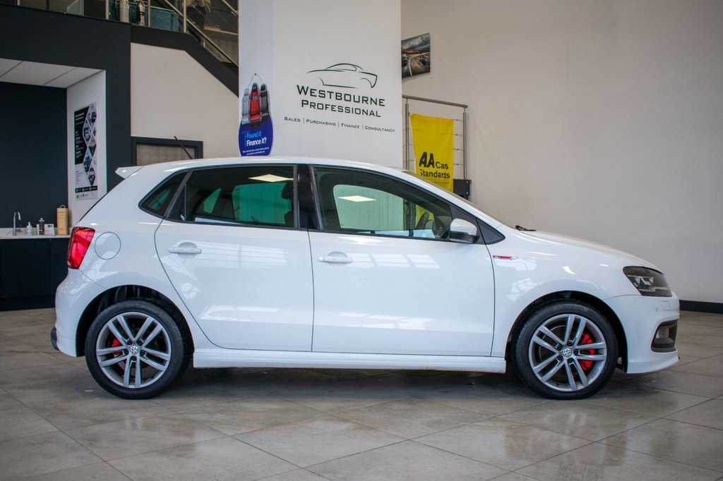 Used Volkswagen Polo 2017 for sale - 77383915: Photo 3