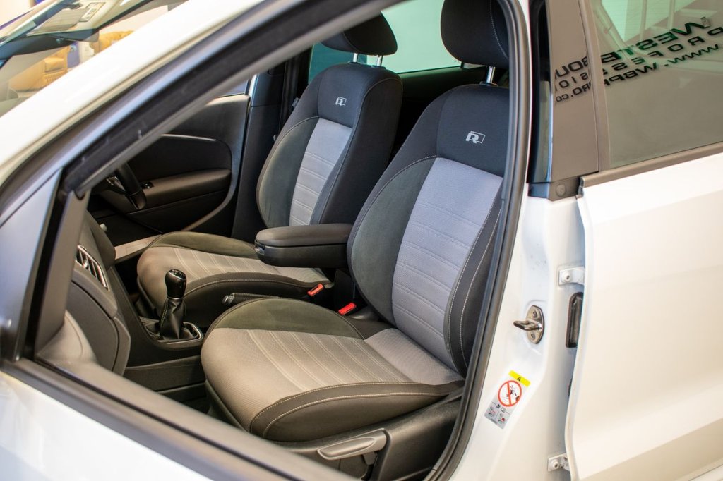 Used Volkswagen Polo 2017 for sale - 77383915: Photo 9