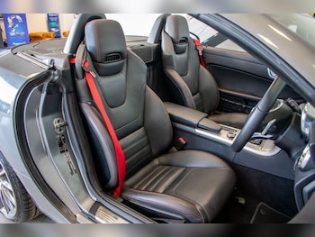 Used Mercedes-Benz SLC 2018 for sale - 77153035: Photo