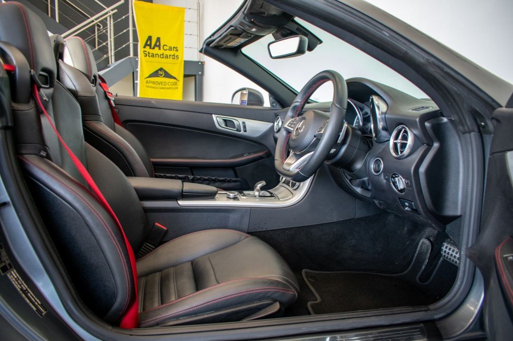 Used Mercedes-Benz SLC 2018 for sale - 77153035: Photo 6