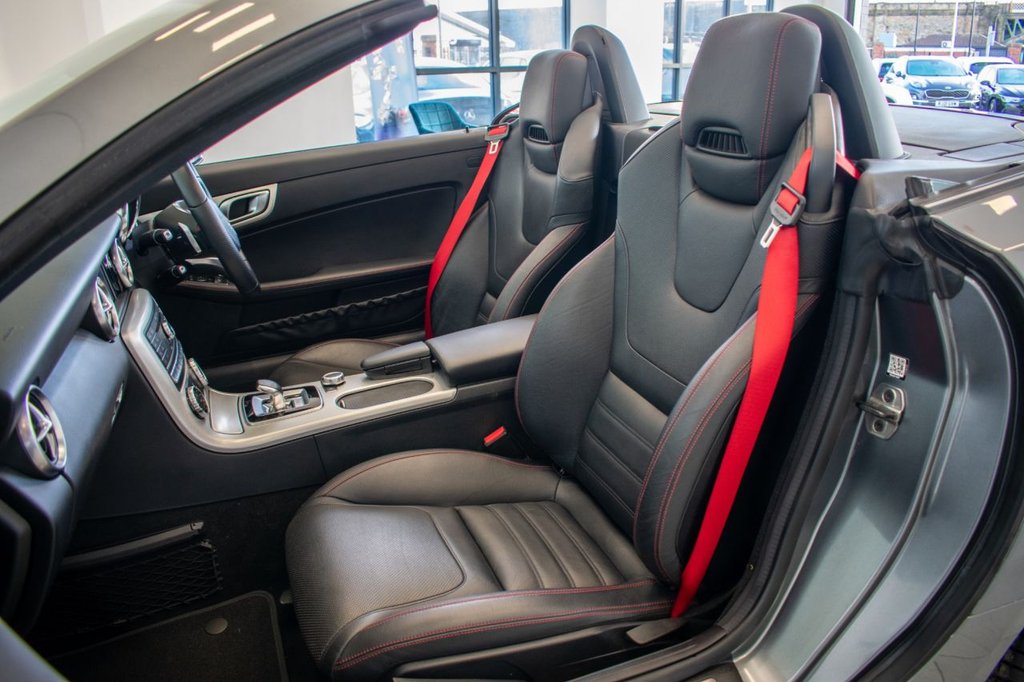 Used Mercedes-Benz SLC 2018 for sale - 77153035: Photo 9