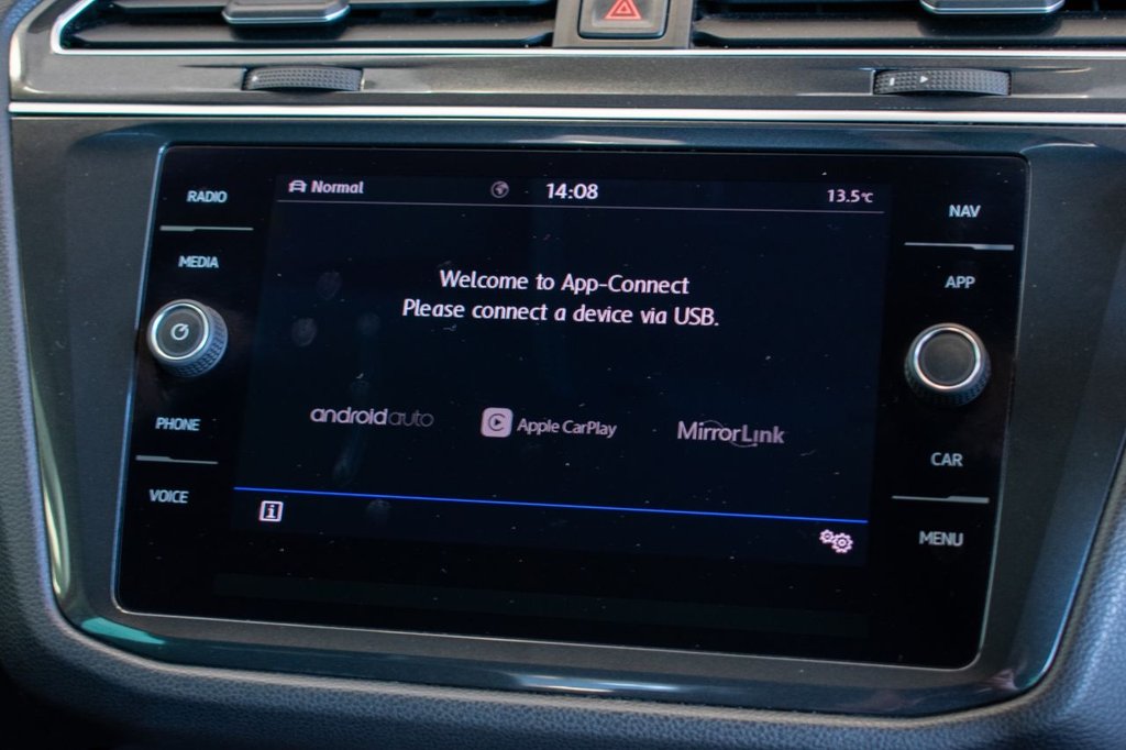 Used Volkswagen Tiguan 2017 for sale - 77666955: Photo 25