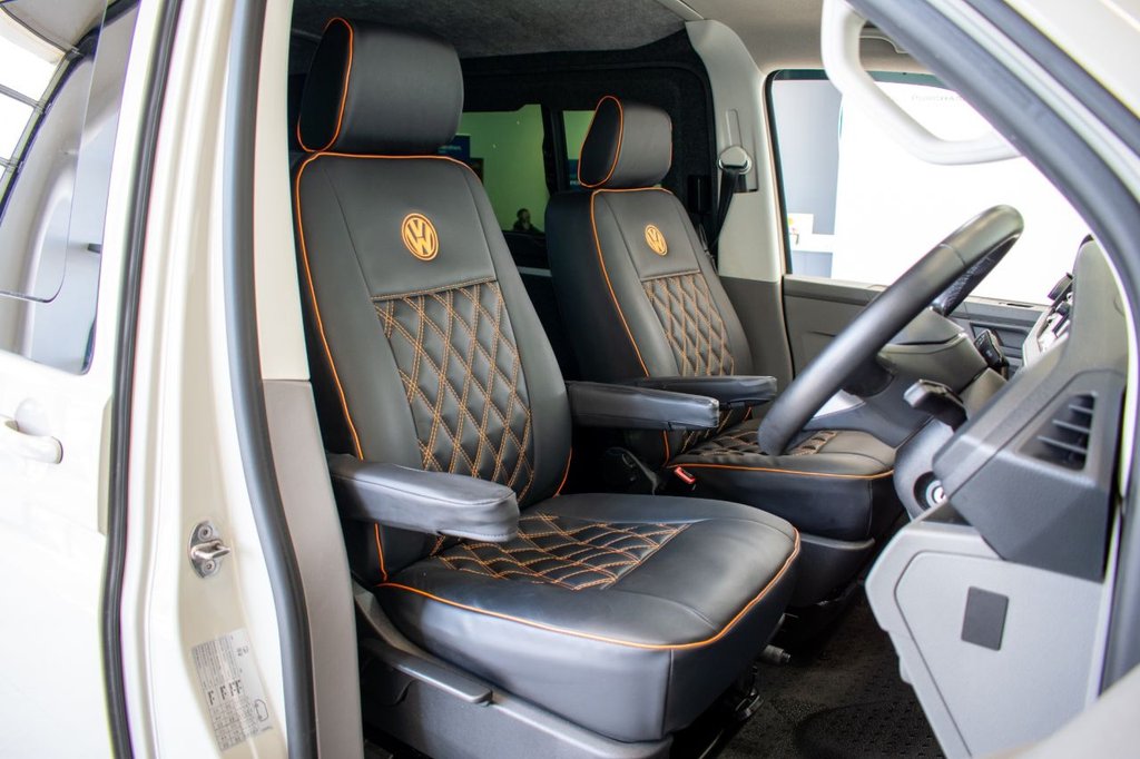 Used Volkswagen Transporter 2021 for sale - 77747944: Photo 2