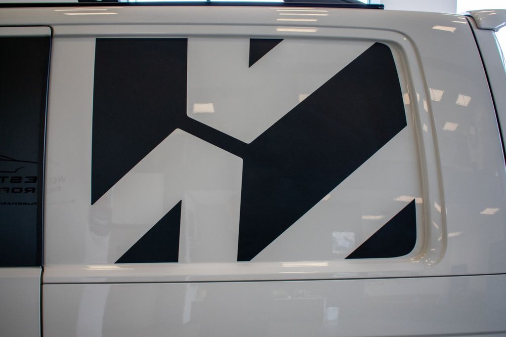 Used Volkswagen Transporter 2021 for sale - 77747944: Photo 42