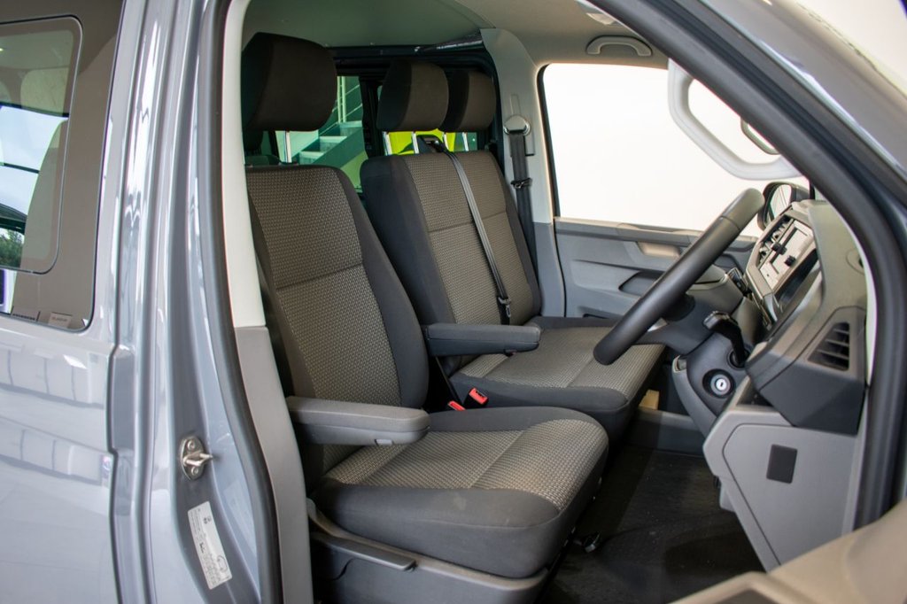 Used Volkswagen Transporter 2024 for sale - 76356272: Photo 2