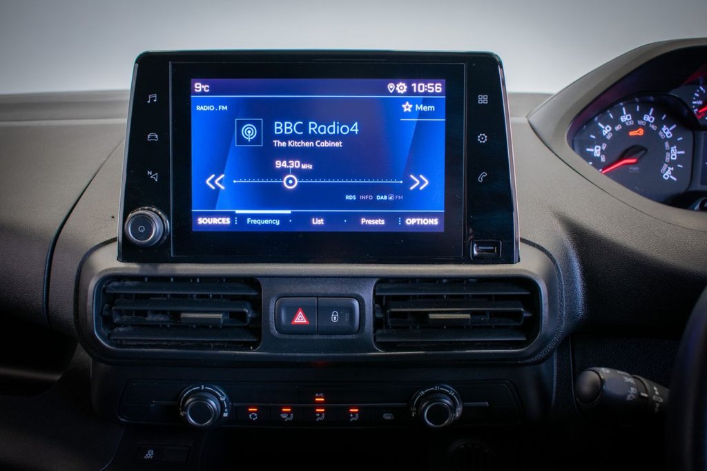 Used Peugeot Partner 2019 for sale - 77026937: Photo 18