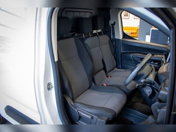 Used Peugeot Partner 2019 for sale - 77026937: Photo