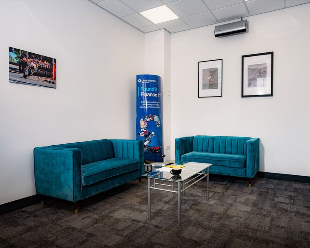 Used Peugeot Partner 2019 for sale - 77026937: Photo 32