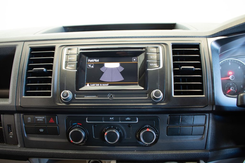 Used Volkswagen Transporter 2019 for sale - 76367491: Photo 25