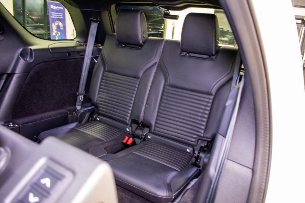 Used Land Rover Discovery 2023 for sale - 76582284: Photo 18