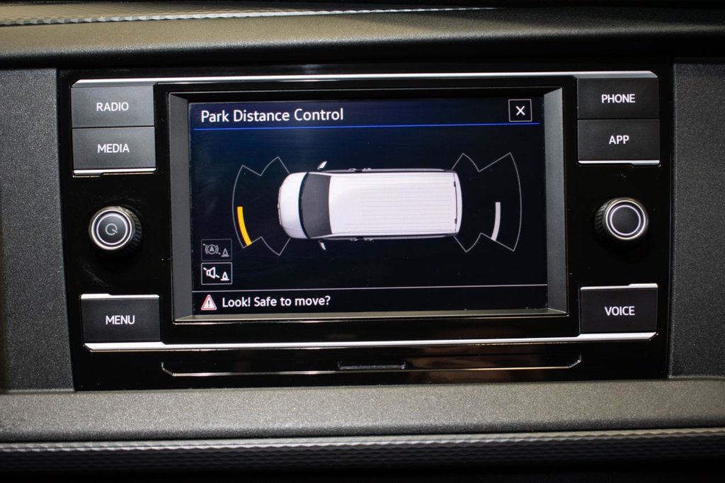 Used Volkswagen Transporter 2024 for sale - 77383837: Photo 23