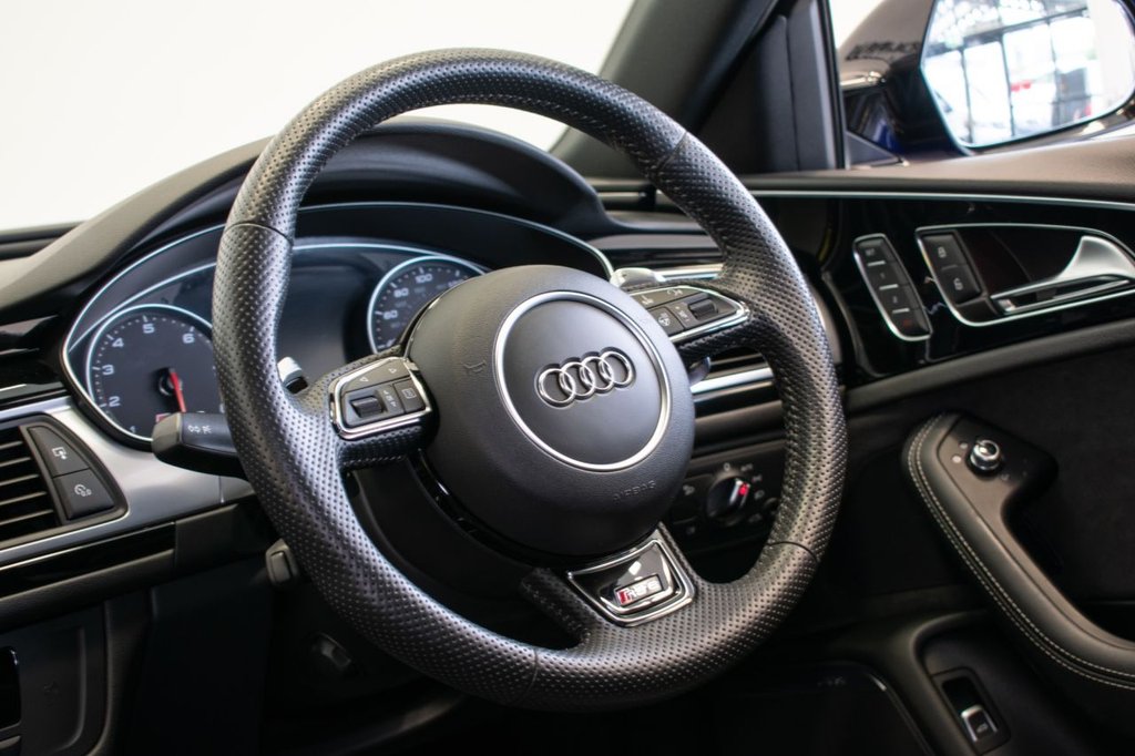 Used Audi RS6 Avant 2017 for sale - 76236107: Photo 31