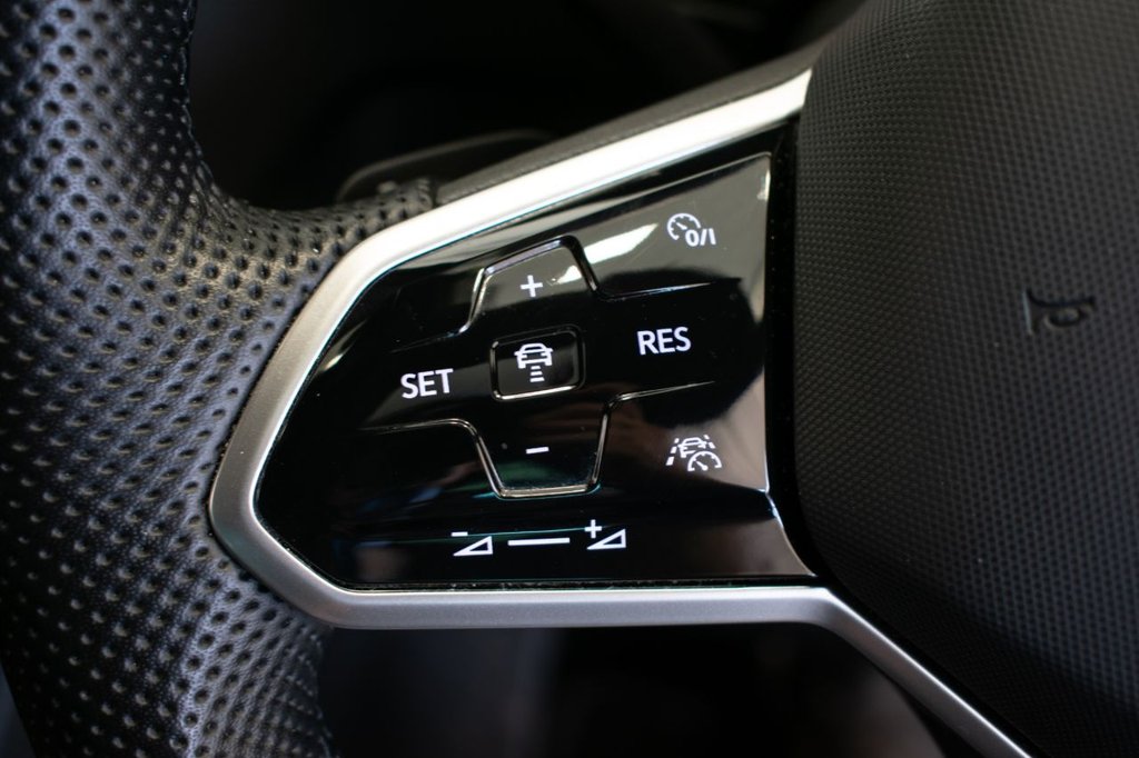 Used Volkswagen Tiguan 2022 for sale - 76304176: Photo 34