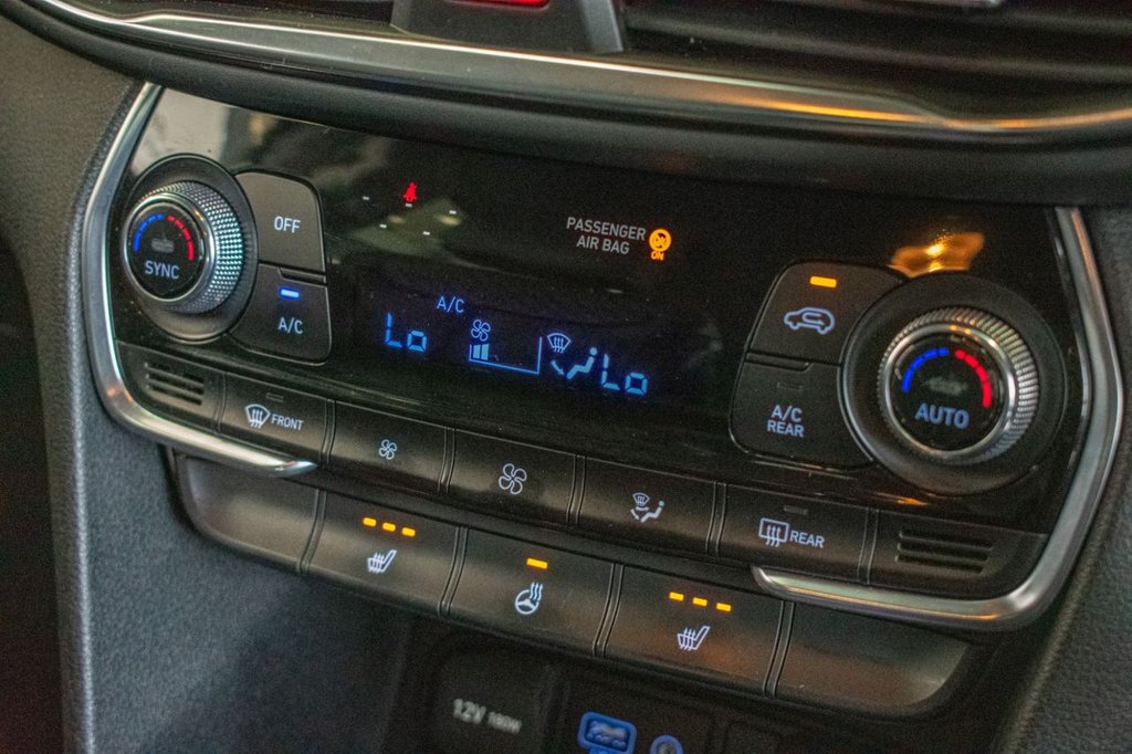 Used Hyundai Santa Fe 2018 for sale - 78082547: Photo 26