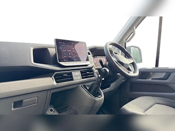 Used Volkswagen Crafter 2024 for sale - 76356438: Photo