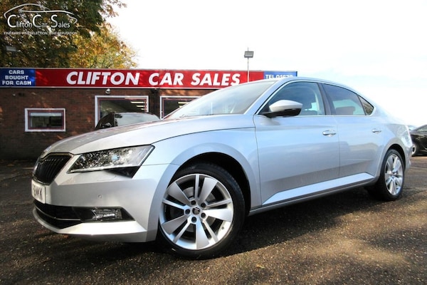 Used Skoda Superb 2018 for sale - 76280250: Photo 1