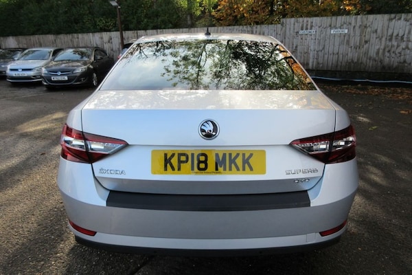 Used Skoda Superb 2018 for sale - 76280250: Photo 32