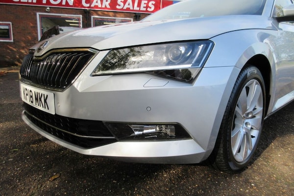 Used Skoda Superb 2018 for sale - 76280250: Photo 8