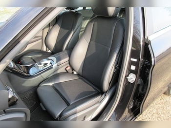 Used Mercedes-Benz C-Class 2017 for sale - 76228738: Photo