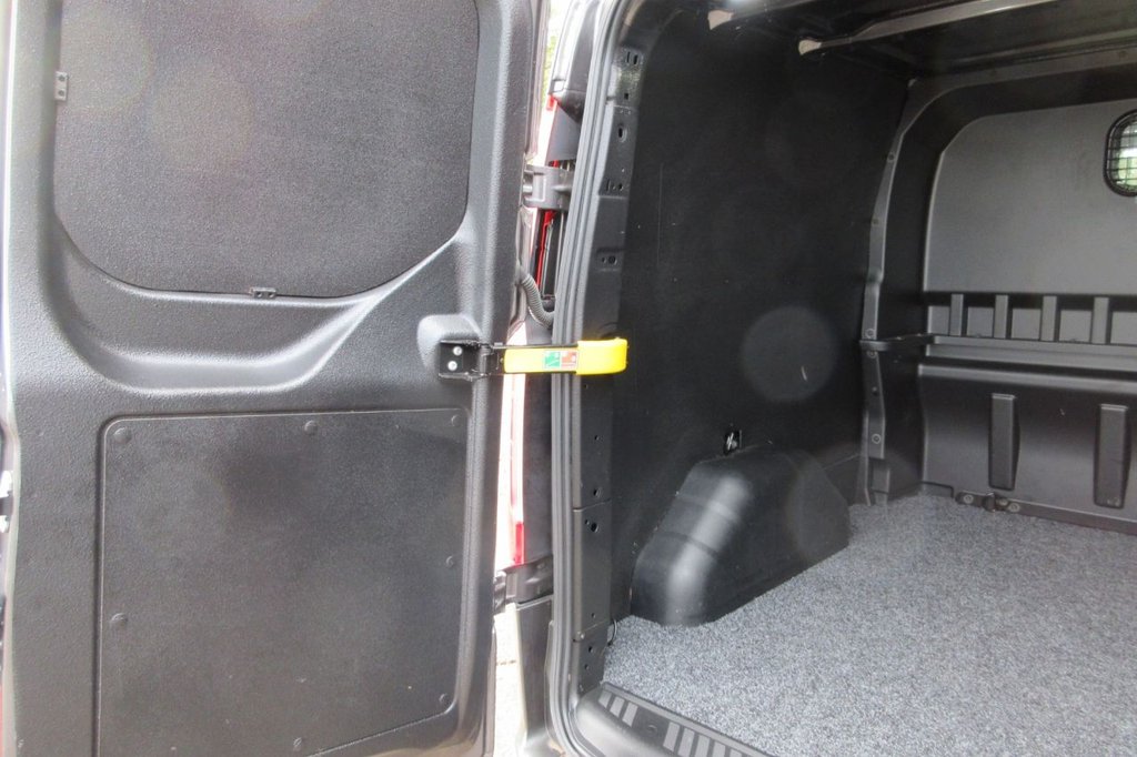 Used Ford Transit Custom 2022 for sale - 76228730: Photo 33