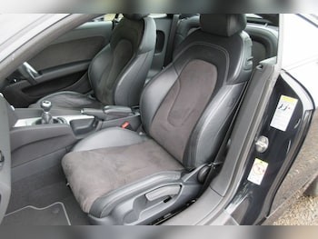 Used Audi TT 2010 for sale - 76228732: Photo