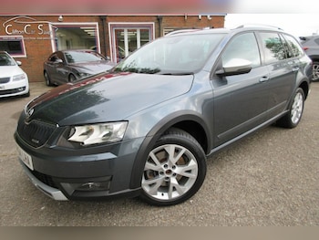 Used Skoda Octavia 2014 for sale - 76228735: Photo