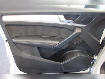 Used Audi Q5 2020 for sale - 76228739: Photo