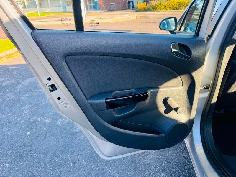 Used Vauxhall Corsa 2013 for sale - 77558392: Photo 38