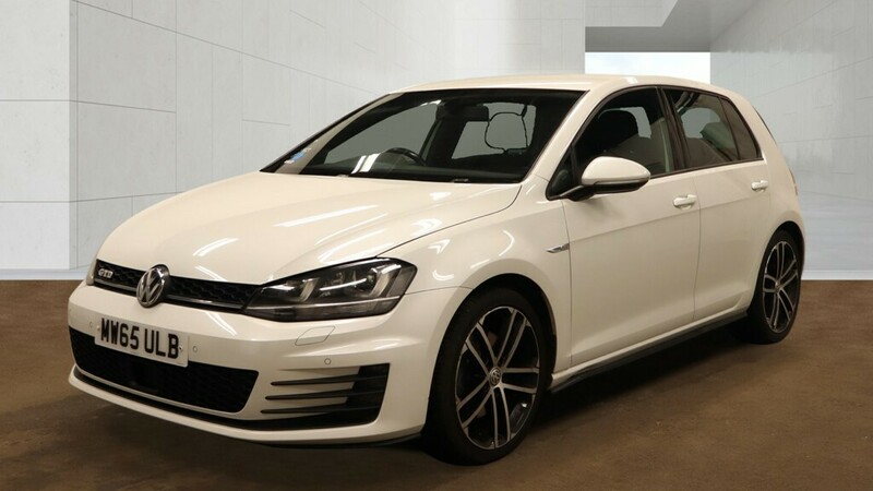 Used Volkswagen Golf 2015 for sale - 78213210: Photo 2