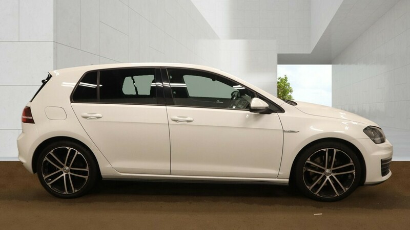 Used Volkswagen Golf 2015 for sale - 78213210: Photo 5